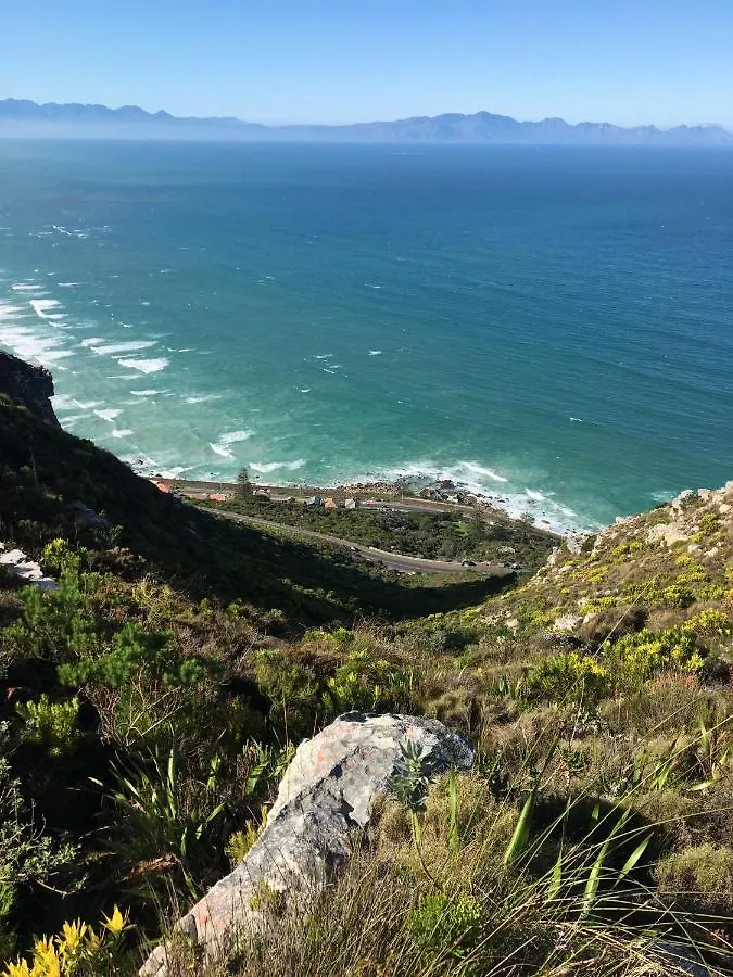 Muizenberg Seaside Getaway Apartment Cape Town 0*,  South Africa